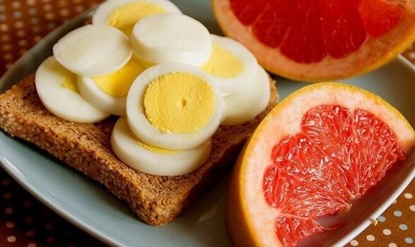 Ei und Grapefruit zur Gewichtsreduktion